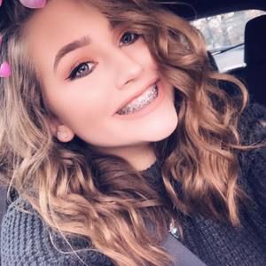 Meet your Posher, Kira